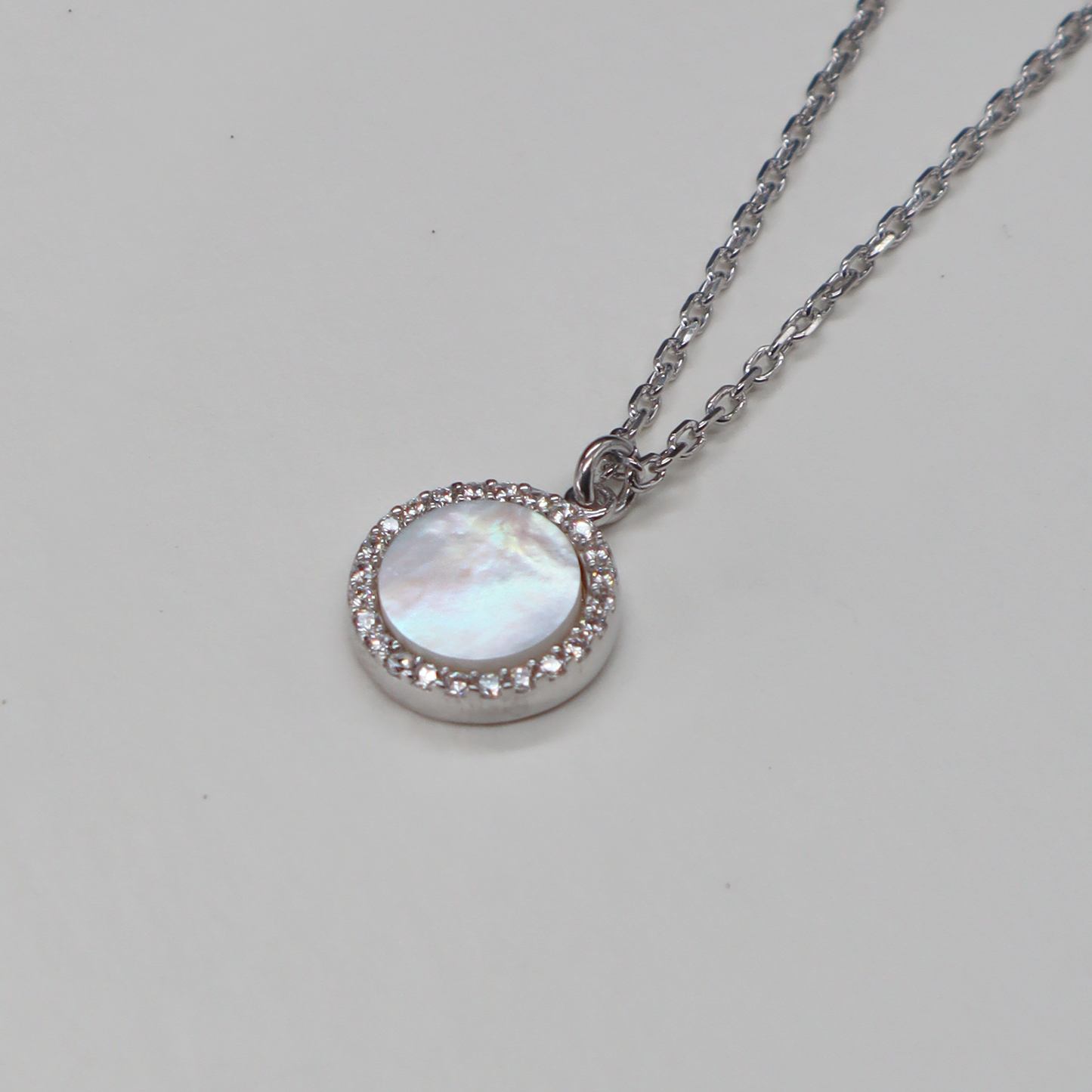 Mother of Pearl Round Charm Necklace